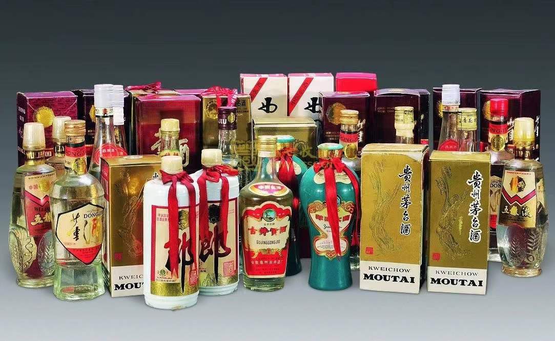 天安乡名酒回收